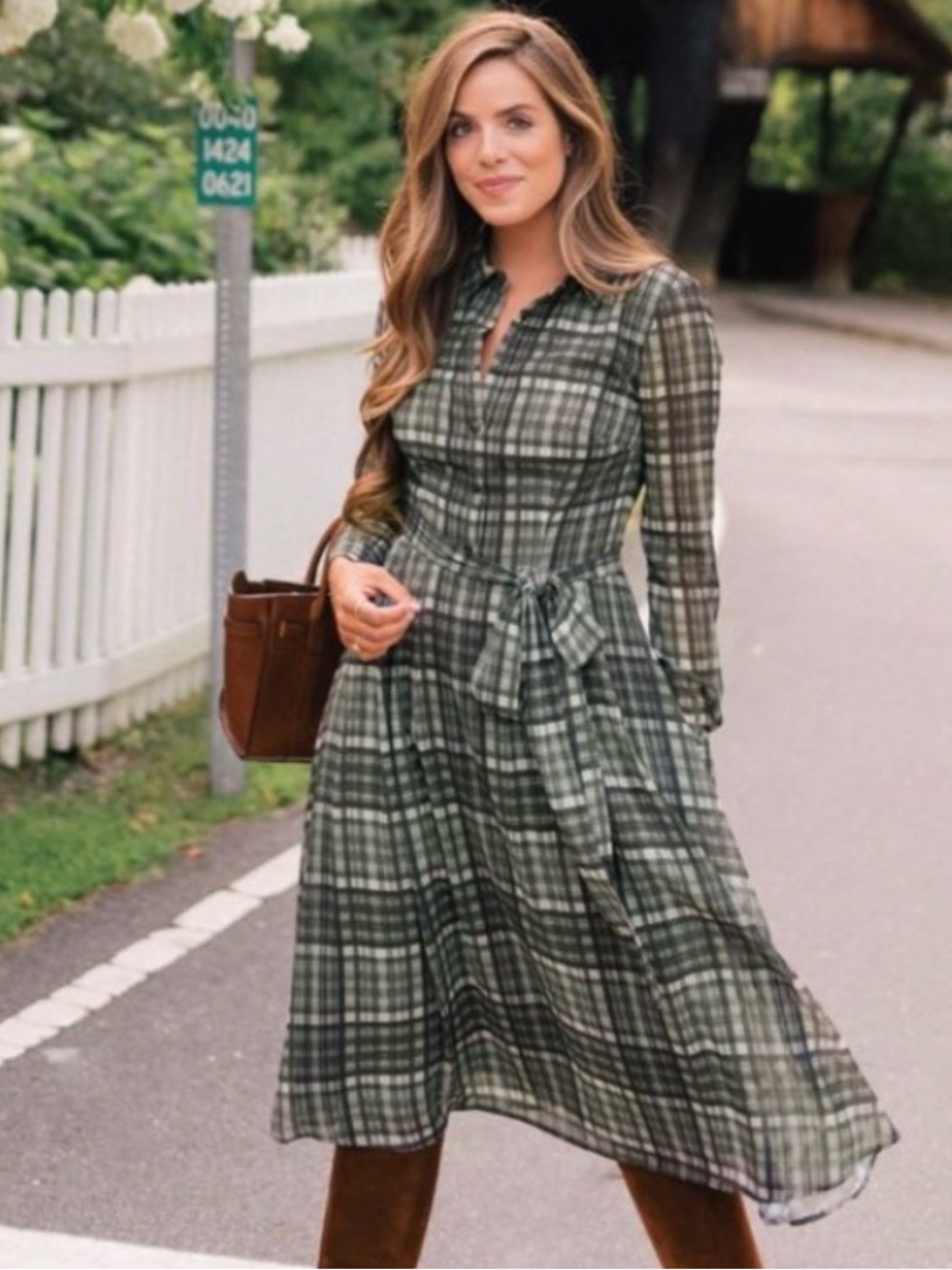 Gal Meets Glam Green Plaid Midi Shirt Dress
